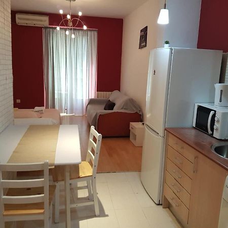 Estudios Cascorro Rastro Madrid Bagian luar foto